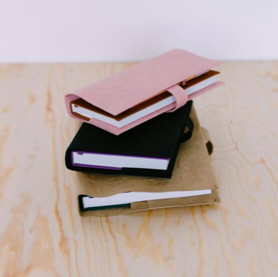 obal na minimalistu | barevné varianty - barva: světle béžová