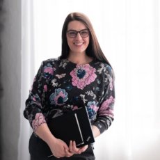 Vánoce v malíku (kurz pro e-shopy | 11.–15. 8. 2025)