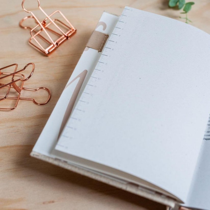 můj.diář 2026 | sloupcový, český - desky diáře 2026: limitka: Helenice